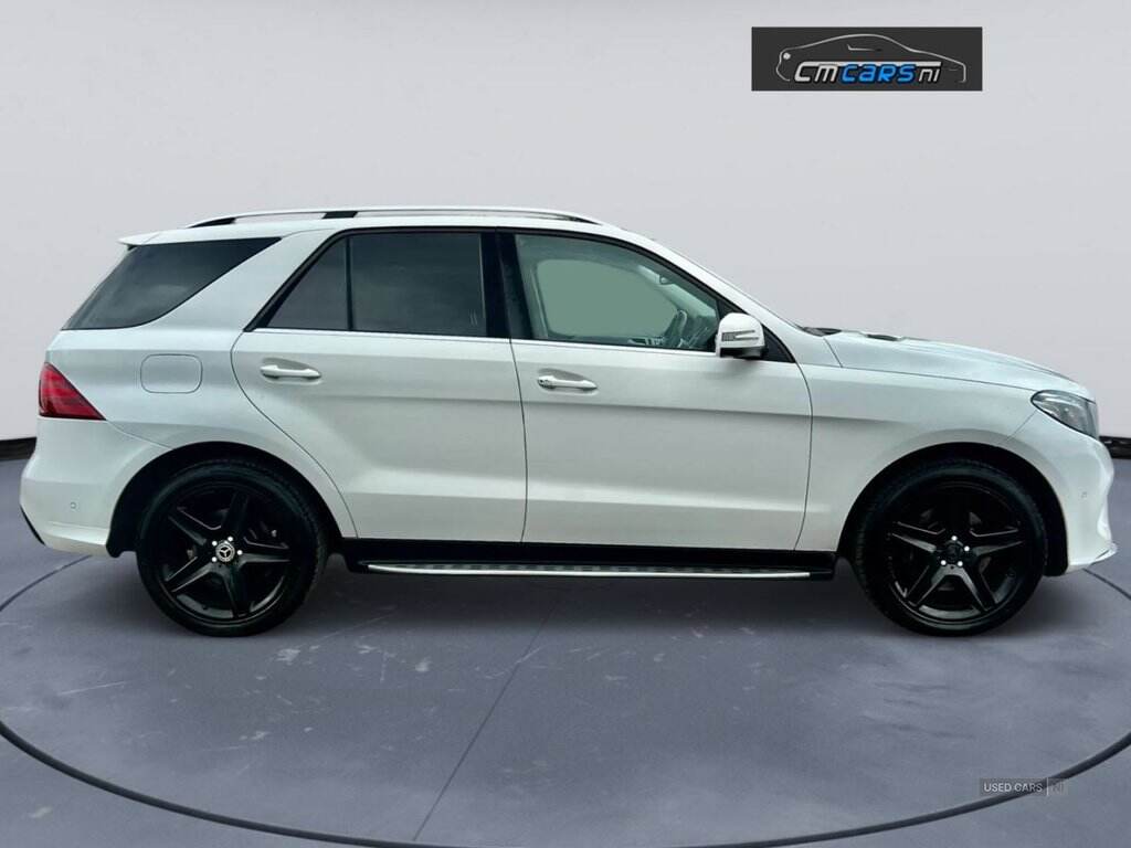 Sep 2017 Mercedes-Benz GLE GLE 250d 4Matic AMG Line Premium 5dr 9G-Tronic