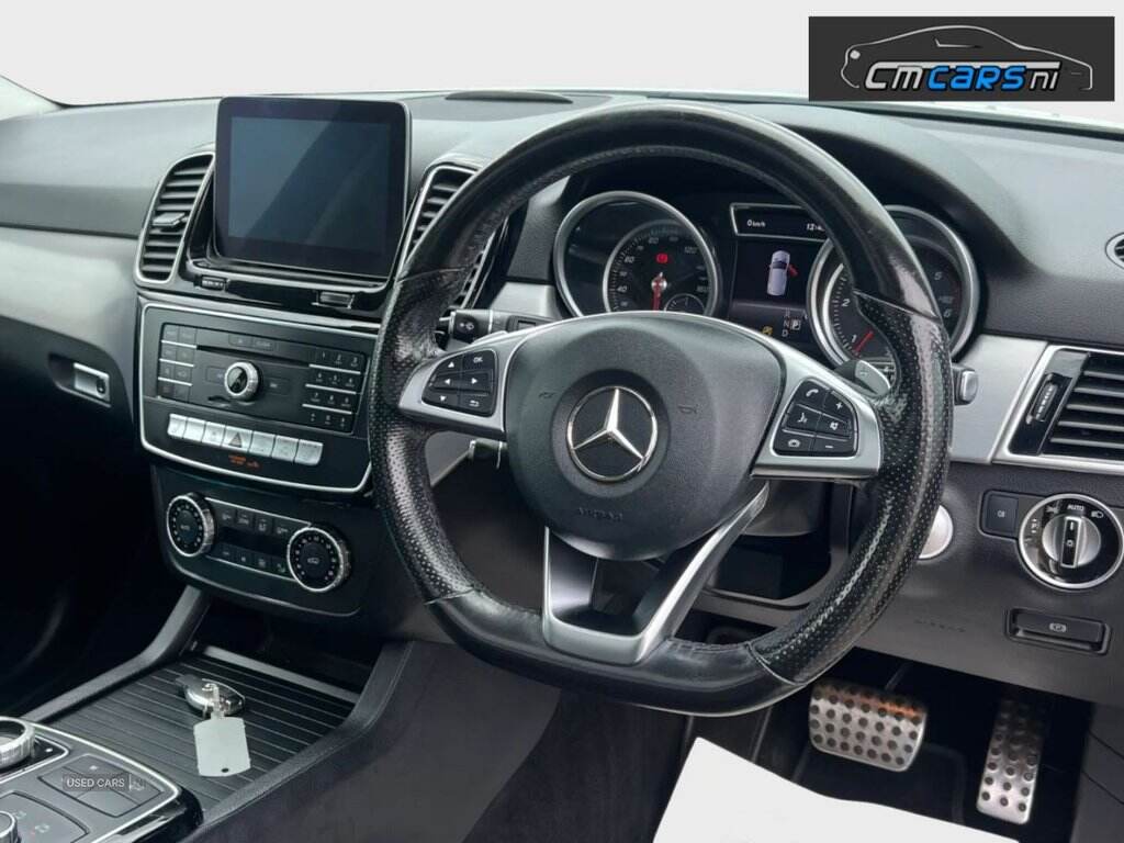 Sep 2017 Mercedes-Benz GLE GLE 250d 4Matic AMG Line Premium 5dr 9G-Tronic