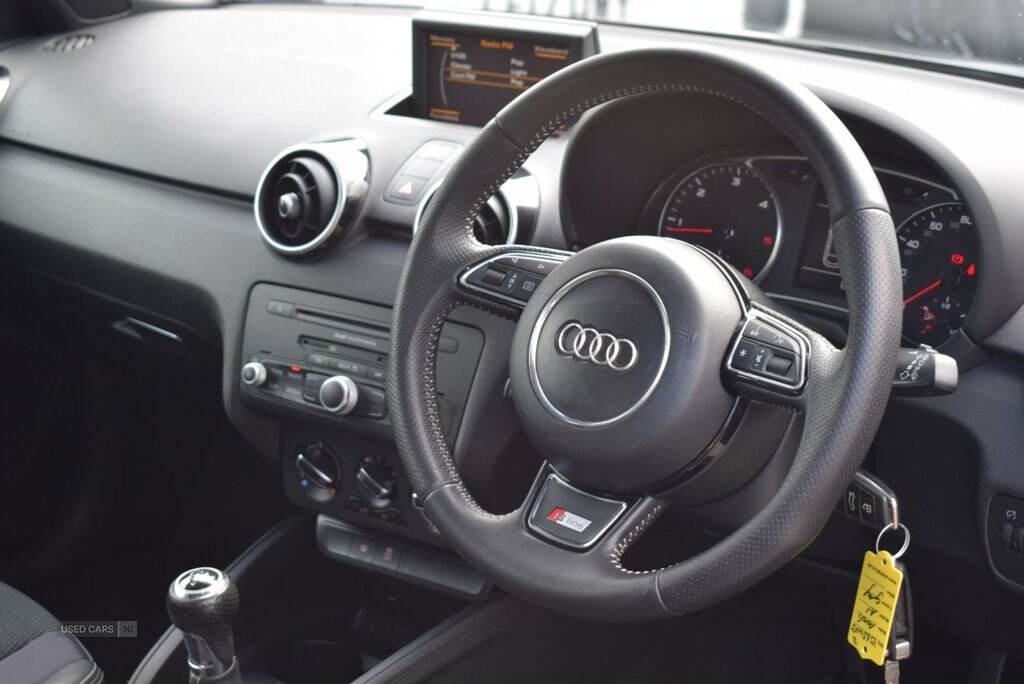 Feb 2014 Audi A1 1.6 TDI S Line 3dr