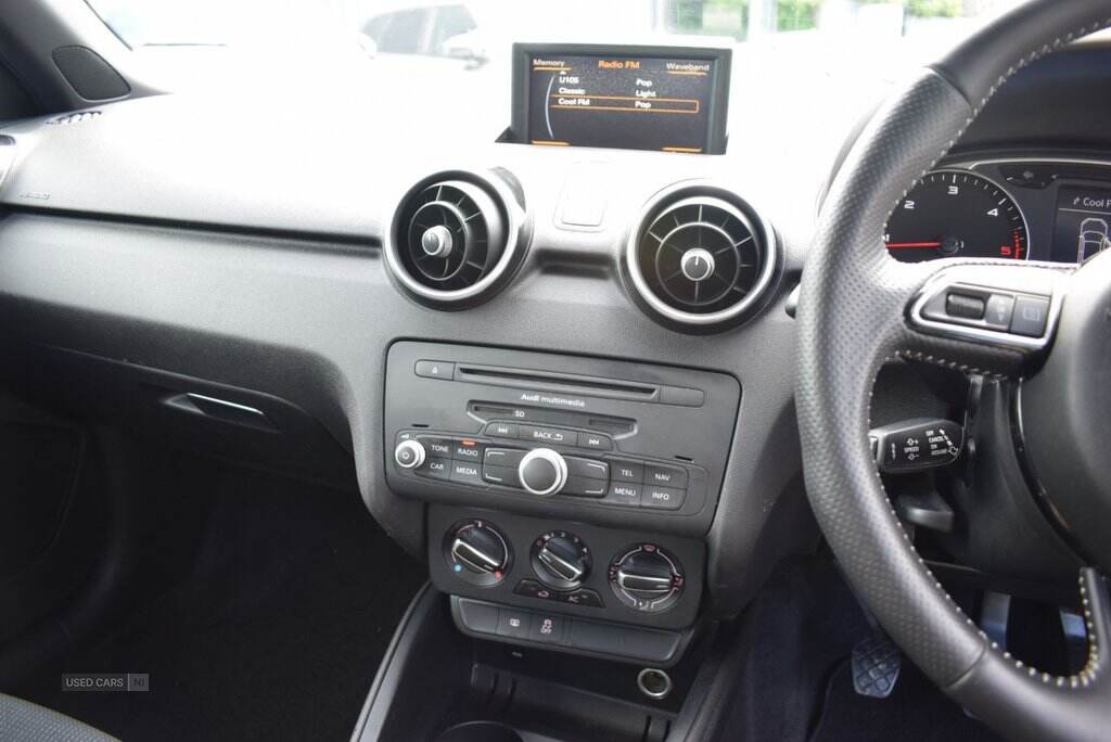 Feb 2014 Audi A1 1.6 TDI S Line 3dr