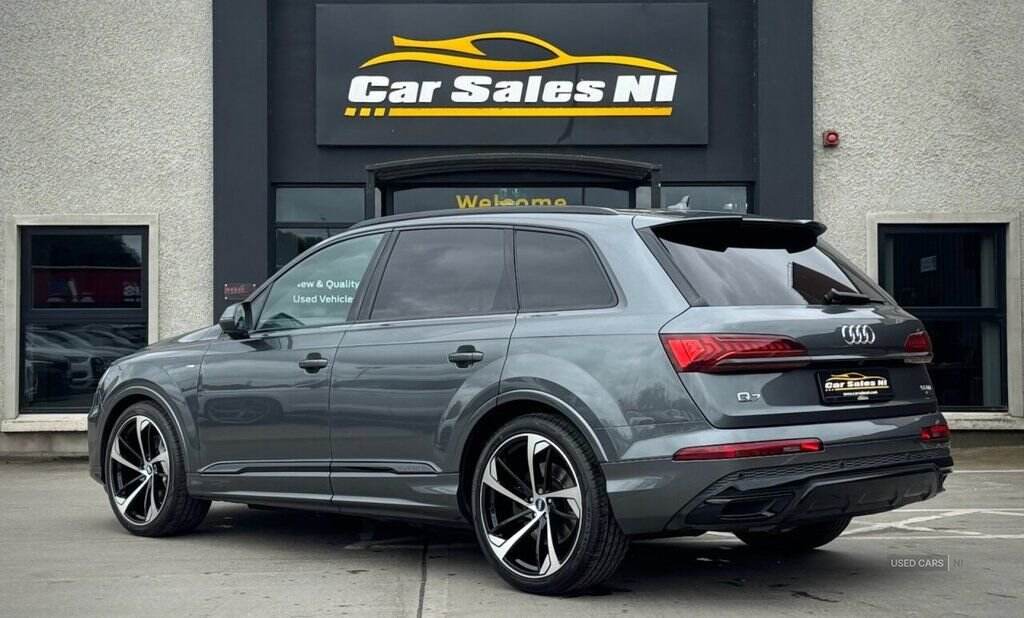 Oct 2021 Audi Q7 50 TDI Quattro S Line 5dr Tiptronic