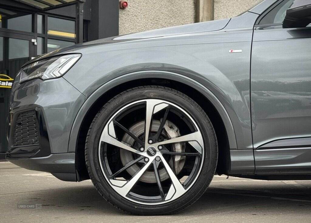 Oct 2021 Audi Q7 50 TDI Quattro S Line 5dr Tiptronic