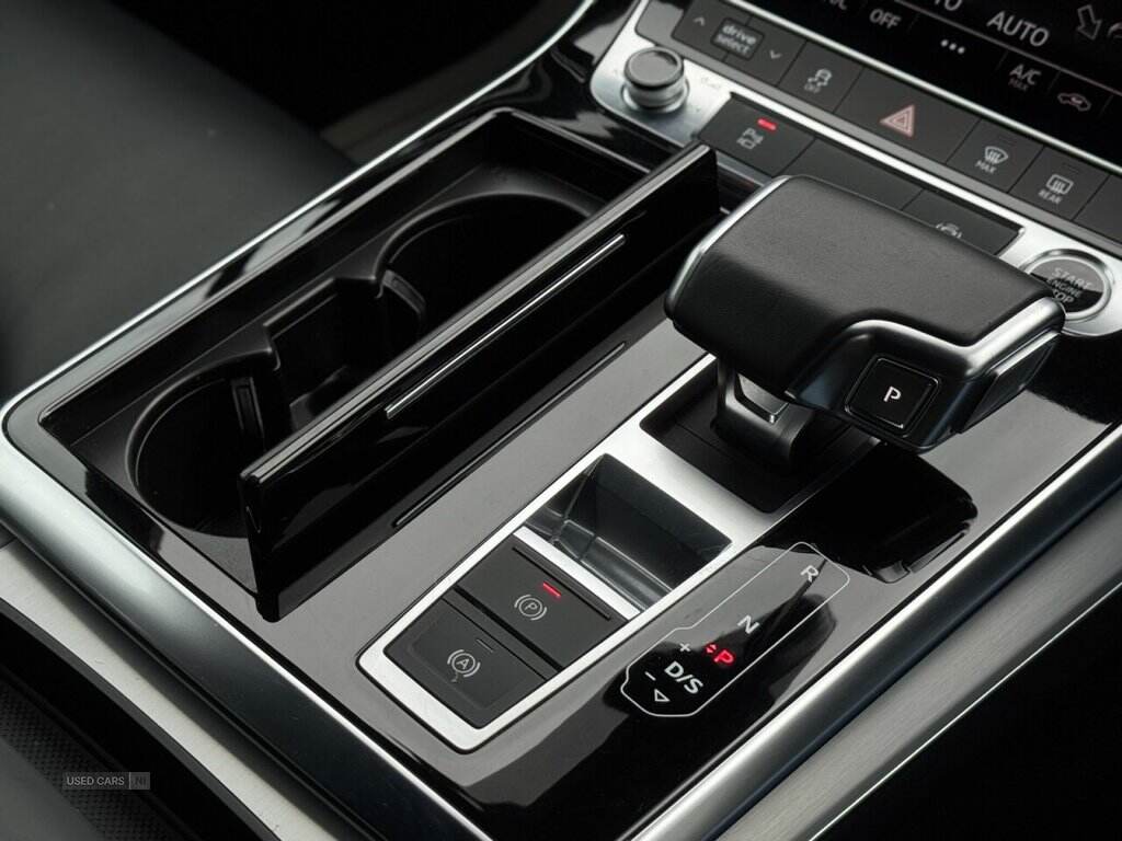 Oct 2021 Audi Q7 50 TDI Quattro S Line 5dr Tiptronic