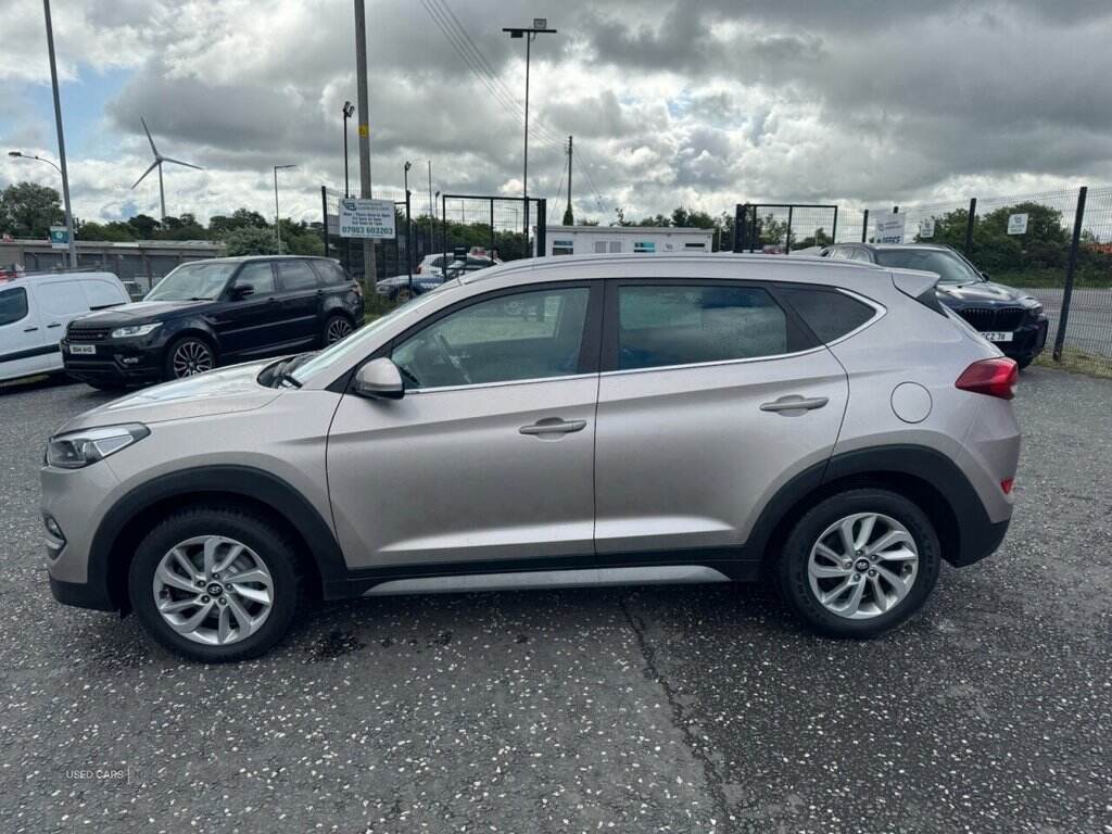 Jan 2018 Hyundai Tucson 1.7 CRDi Blue Drive Premium 5dr 2WD