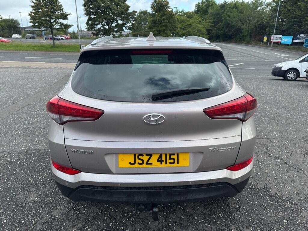 Jan 2018 Hyundai Tucson 1.7 CRDi Blue Drive Premium 5dr 2WD