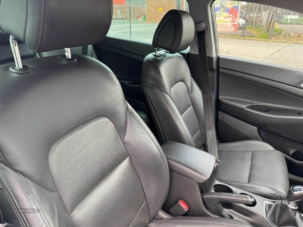 Jan 2018 Hyundai Tucson 1.7 CRDi Blue Drive Premium 5dr 2WD