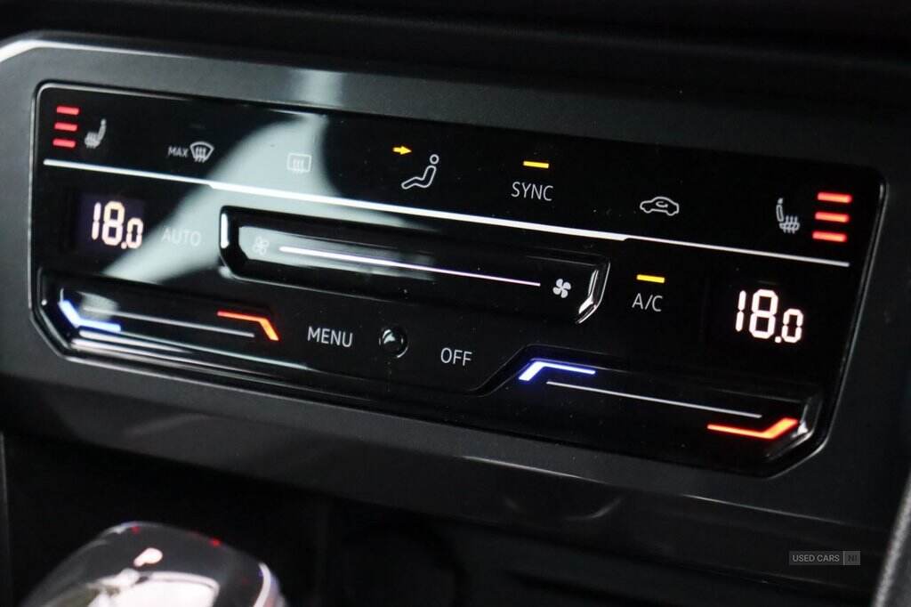 Jan 2022 Volkswagen Tiguan 2.0 TDI R-Line 5dr DSG