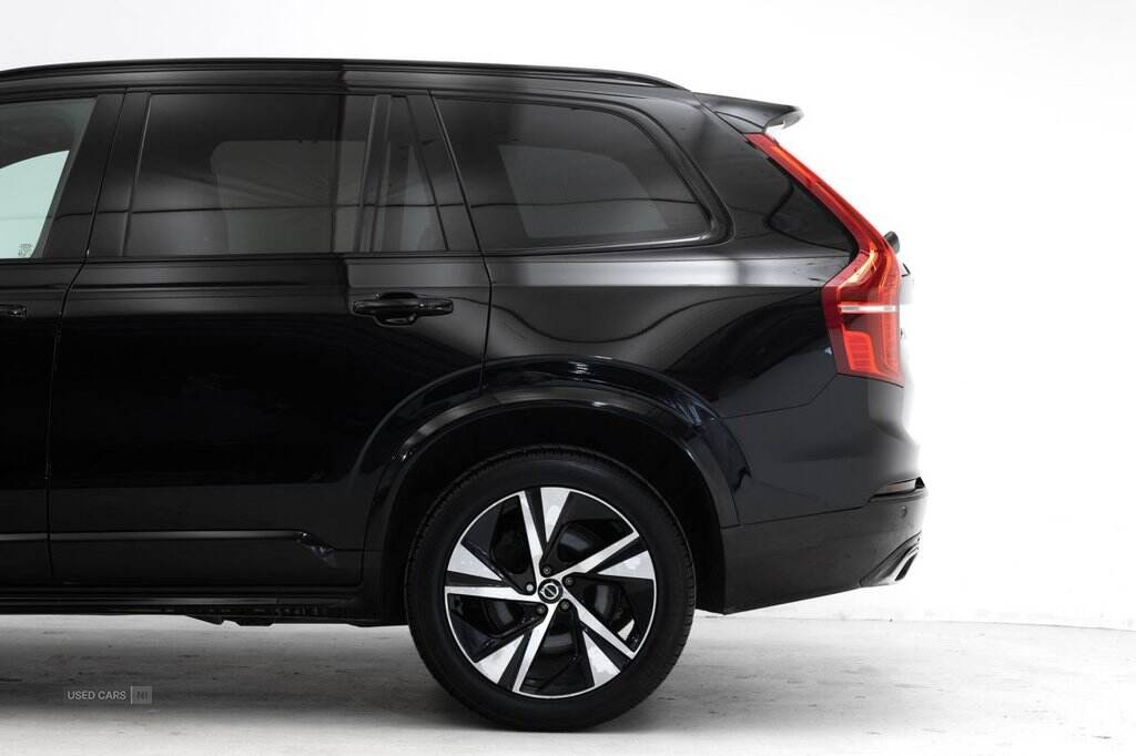 Jan 2020 Volvo XC90 2.0 B5D [235] R DESIGN 5dr AWD Geartronic