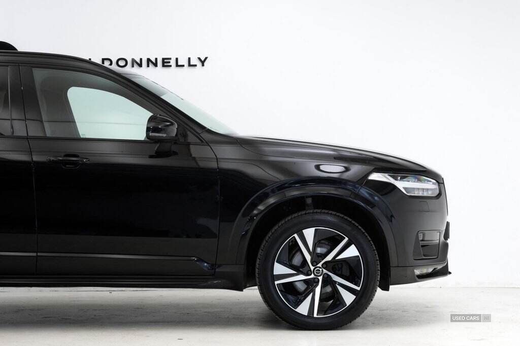 Jan 2020 Volvo XC90 2.0 B5D [235] R DESIGN 5dr AWD Geartronic
