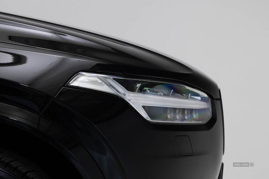 Jan 2020 Volvo XC90 2.0 B5D [235] R DESIGN 5dr AWD Geartronic