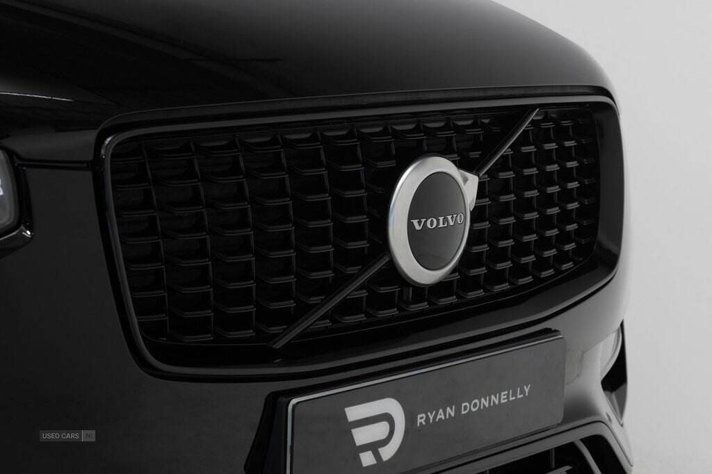 Jan 2020 Volvo XC90 2.0 B5D [235] R DESIGN 5dr AWD Geartronic