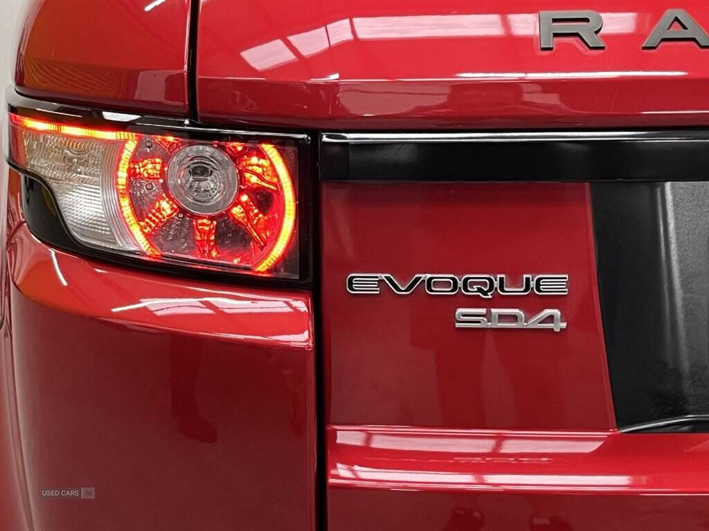 Sep 2014 Land Rover Range Rover Evoque 2.2 SD4 Pure 5dr Auto [9] [Tech Pack]