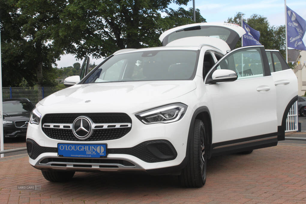 Mar 2022 Mercedes-Benz GLA GLA 200d Sport Executive 5dr Auto