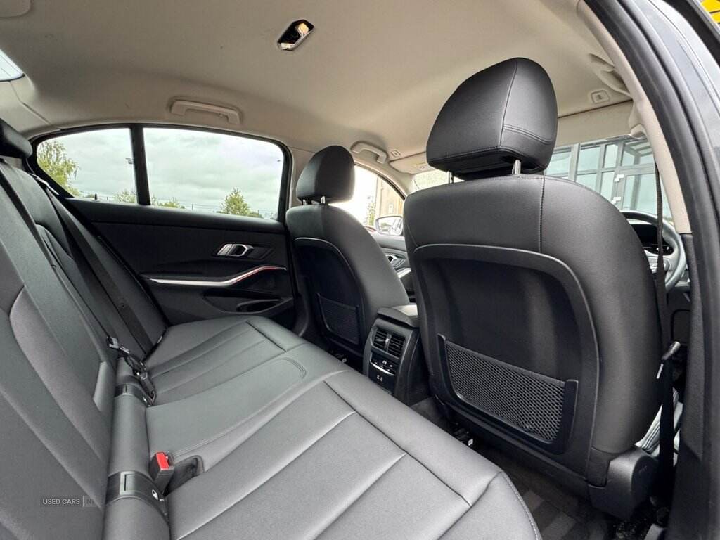 Nov 2020 BMW 3 Series 318d MHT SE 4dr Step Auto