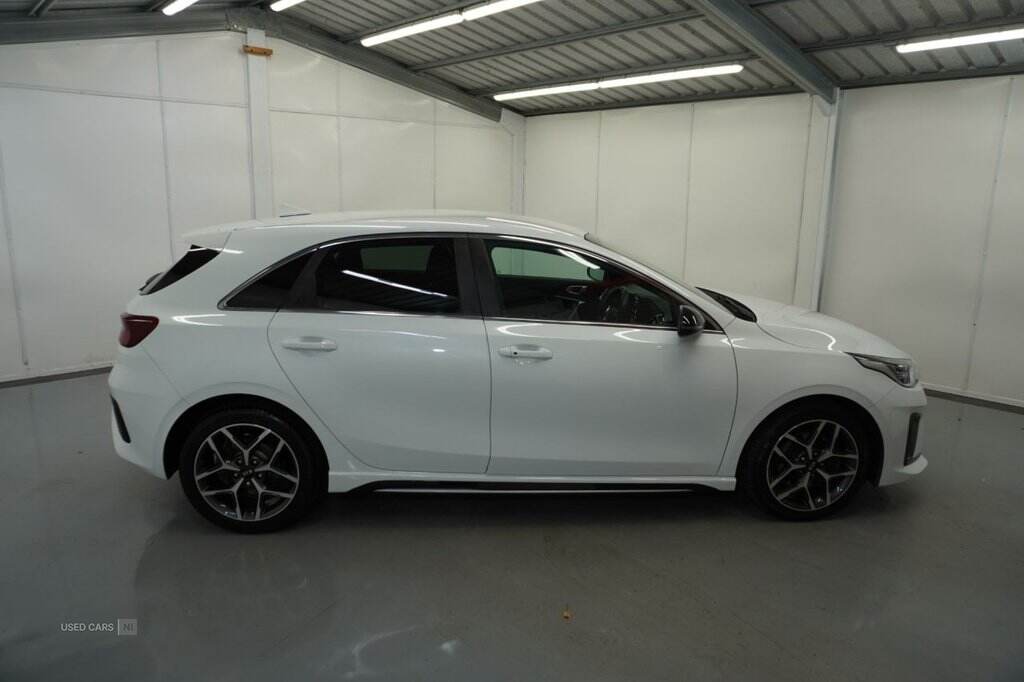 Jun 2021 Kia Ceed 1.6 CRDi 48V ISG GT-Line 5dr