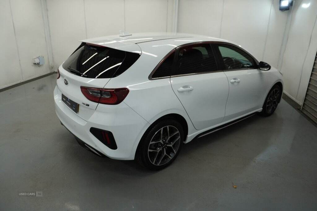 Jun 2021 Kia Ceed 1.6 CRDi 48V ISG GT-Line 5dr