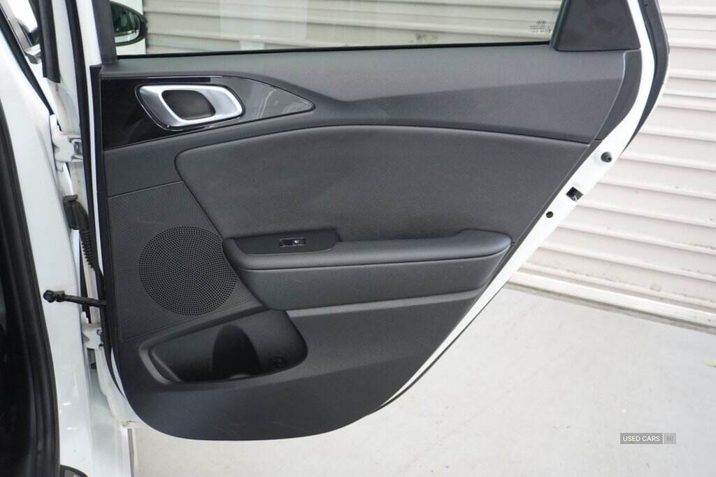 Jun 2021 Kia Ceed 1.6 CRDi 48V ISG GT-Line 5dr