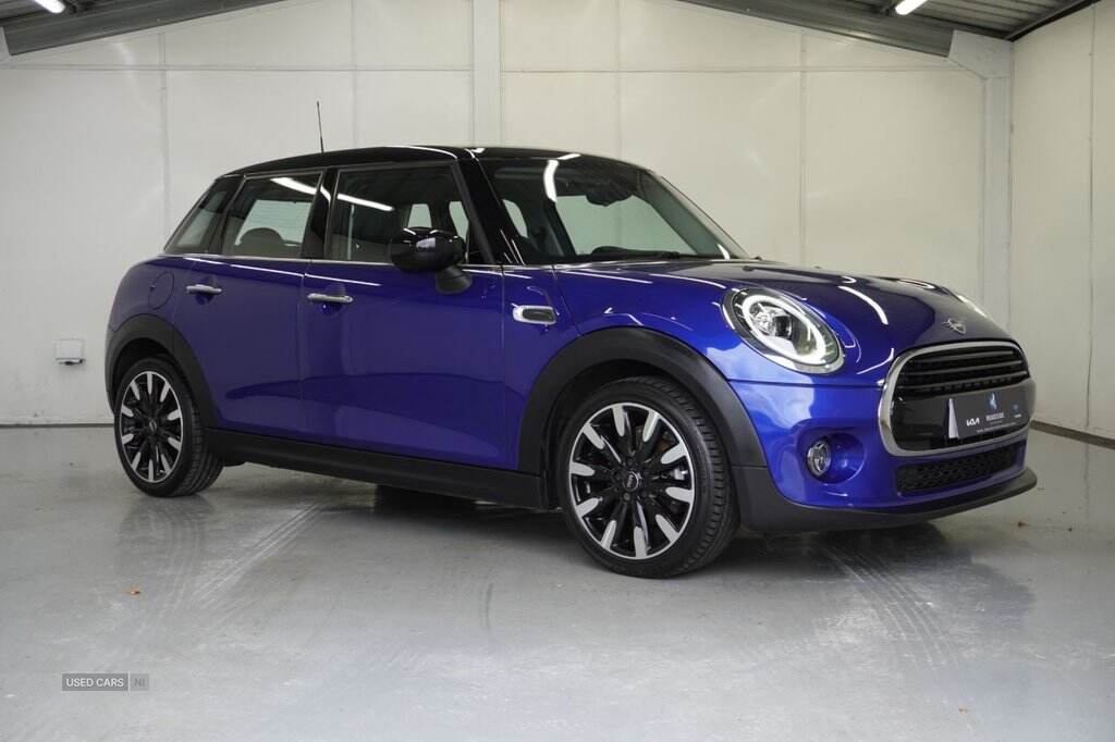 Aug 2020 MINI Hatch 1.5 Cooper Classic II 5dr