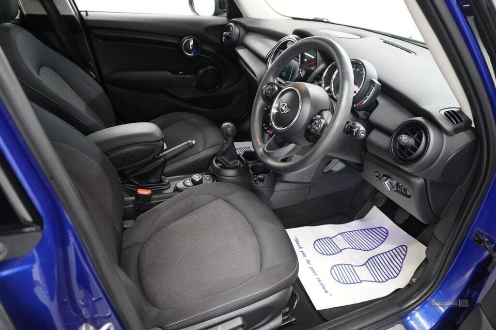 Aug 2020 MINI Hatch 1.5 Cooper Classic II 5dr