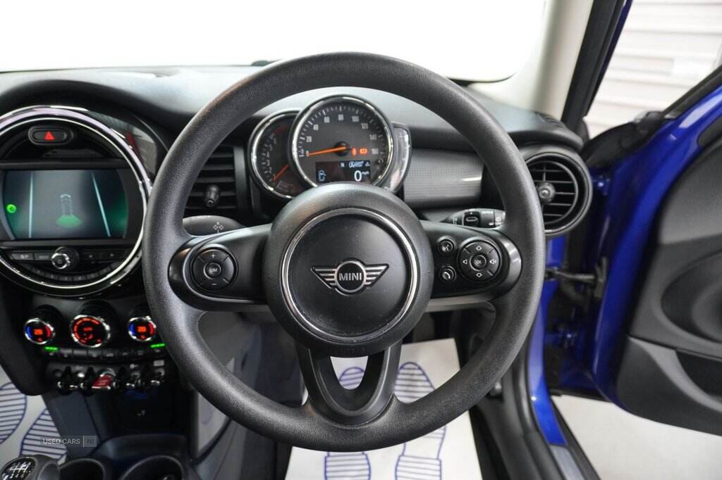 Aug 2020 MINI Hatch 1.5 Cooper Classic II 5dr