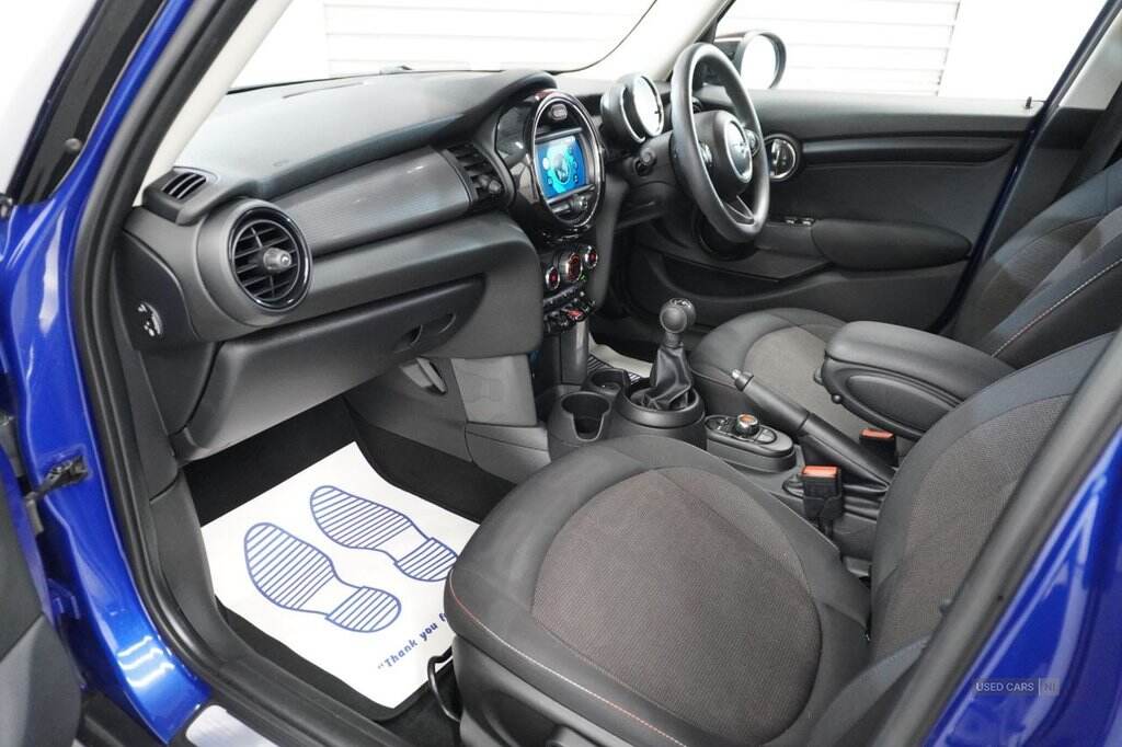 Aug 2020 MINI Hatch 1.5 Cooper Classic II 5dr