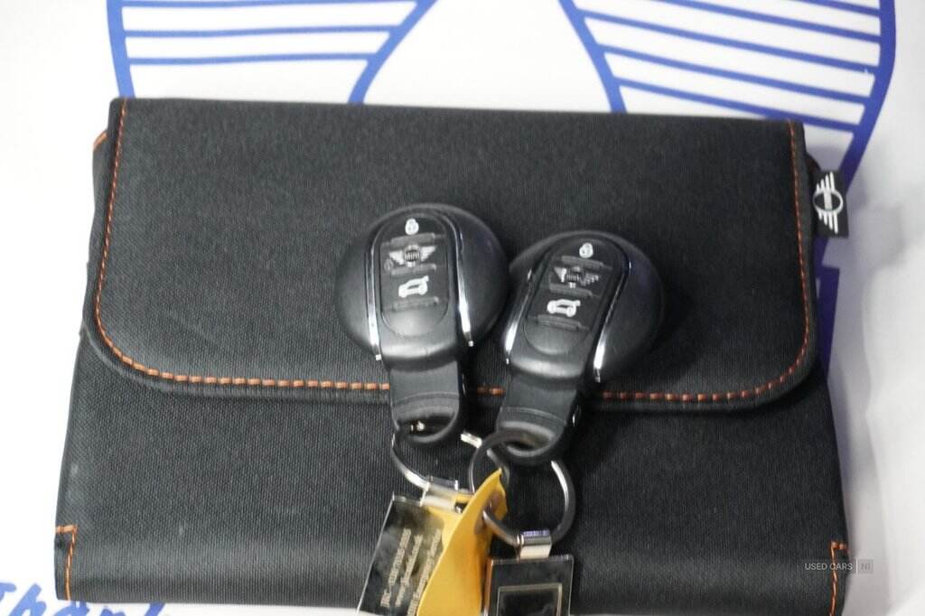Aug 2020 MINI Hatch 1.5 Cooper Classic II 5dr