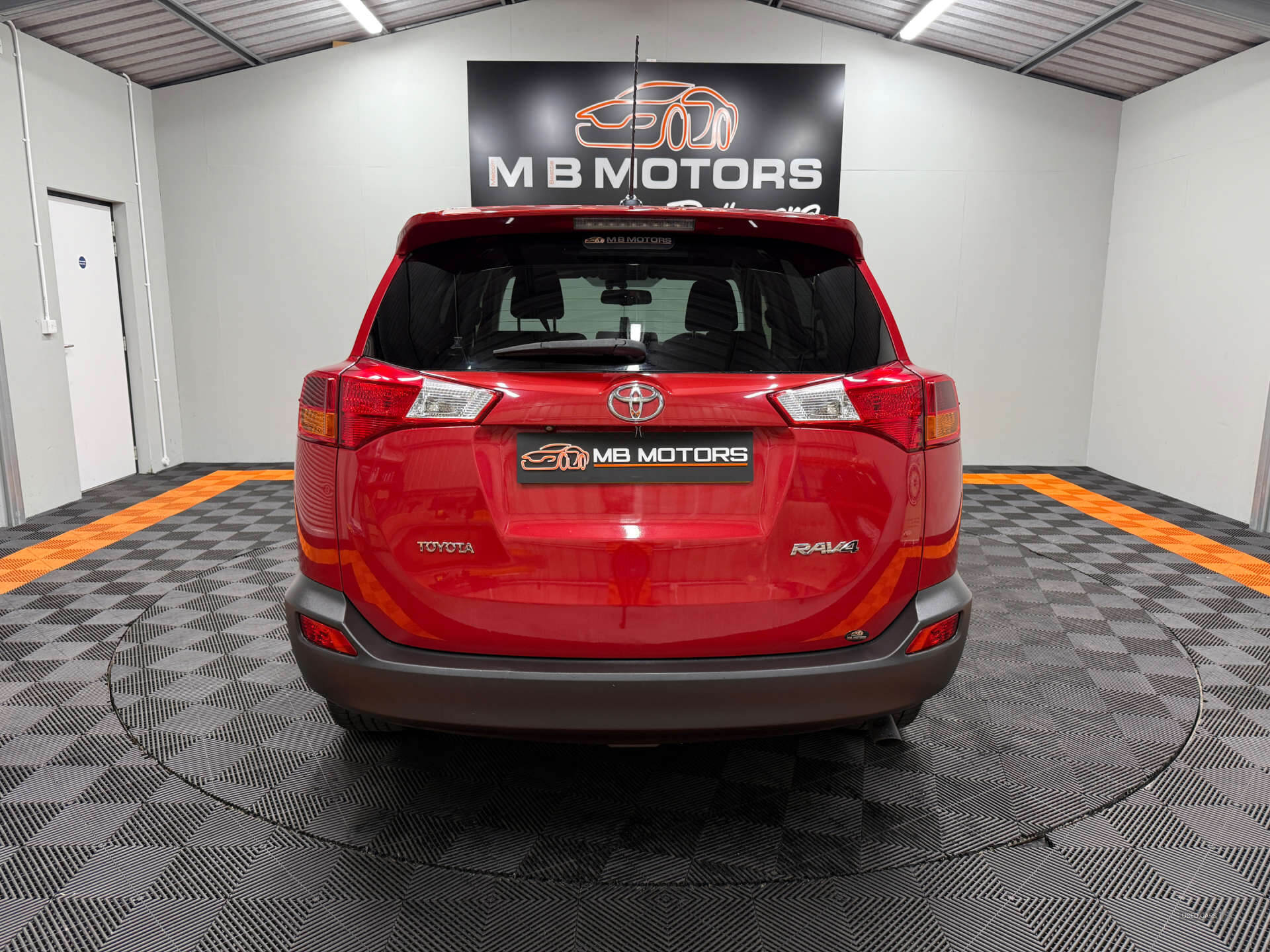 May 2015 Toyota RAV4 2.0 D-4D Icon 5dr 2WD