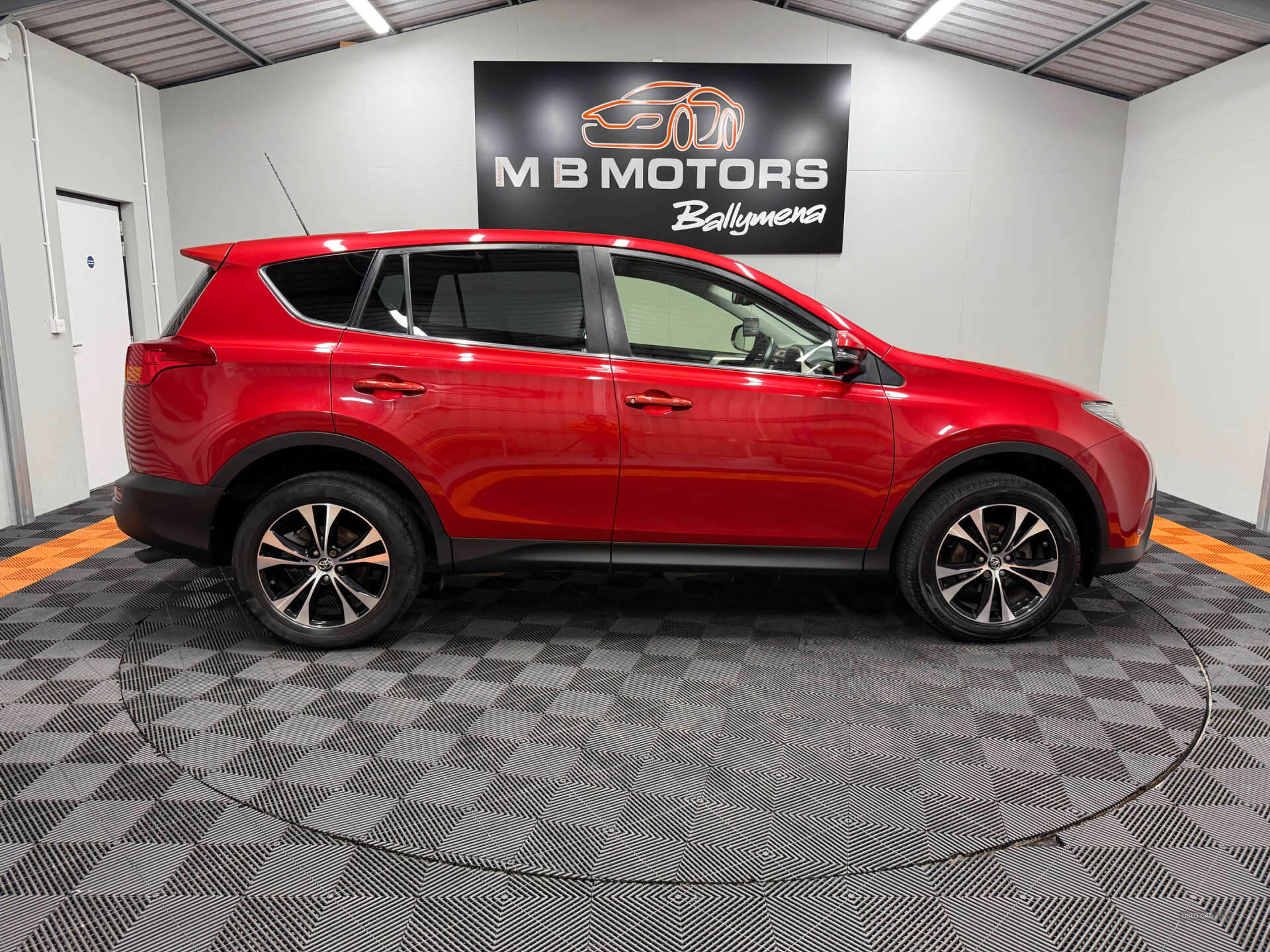 May 2015 Toyota RAV4 2.0 D-4D Icon 5dr 2WD