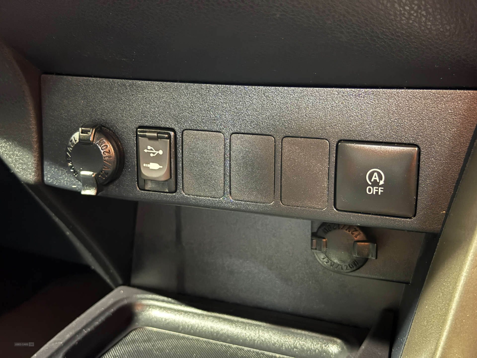May 2015 Toyota RAV4 2.0 D-4D Icon 5dr 2WD