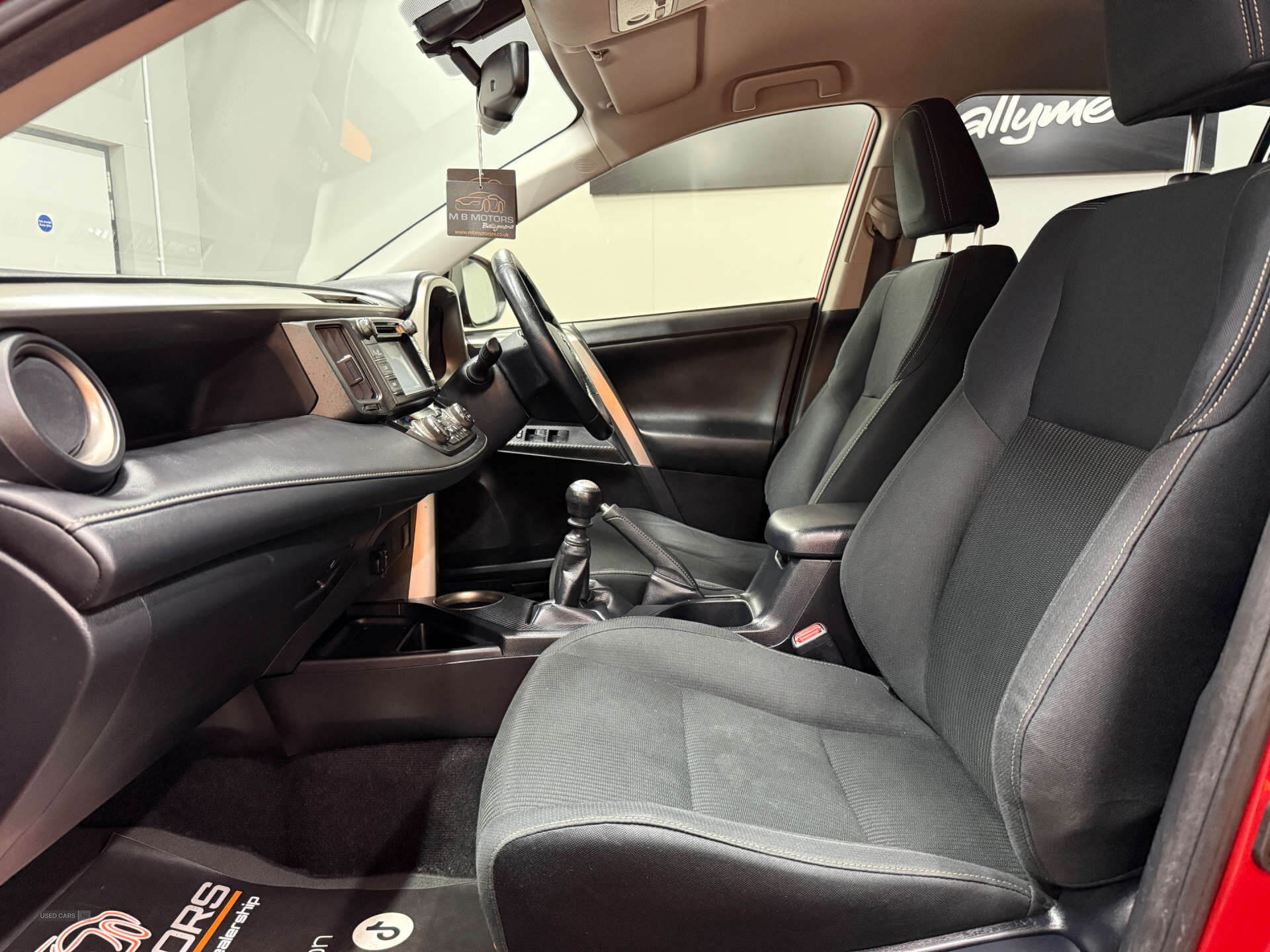 May 2015 Toyota RAV4 2.0 D-4D Icon 5dr 2WD
