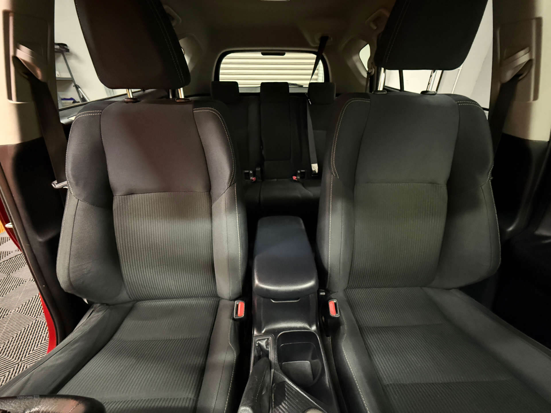 May 2015 Toyota RAV4 2.0 D-4D Icon 5dr 2WD
