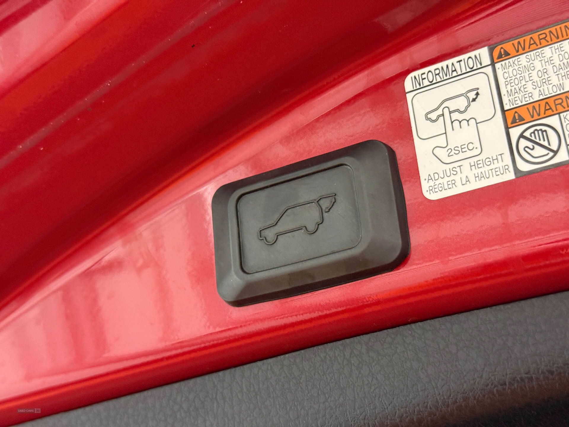 May 2015 Toyota RAV4 2.0 D-4D Icon 5dr 2WD