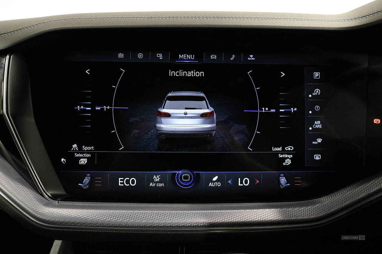 May 2021 Volkswagen Touareg 3.0 V6 TDI 4Motion Black Edition 5dr Tip Auto