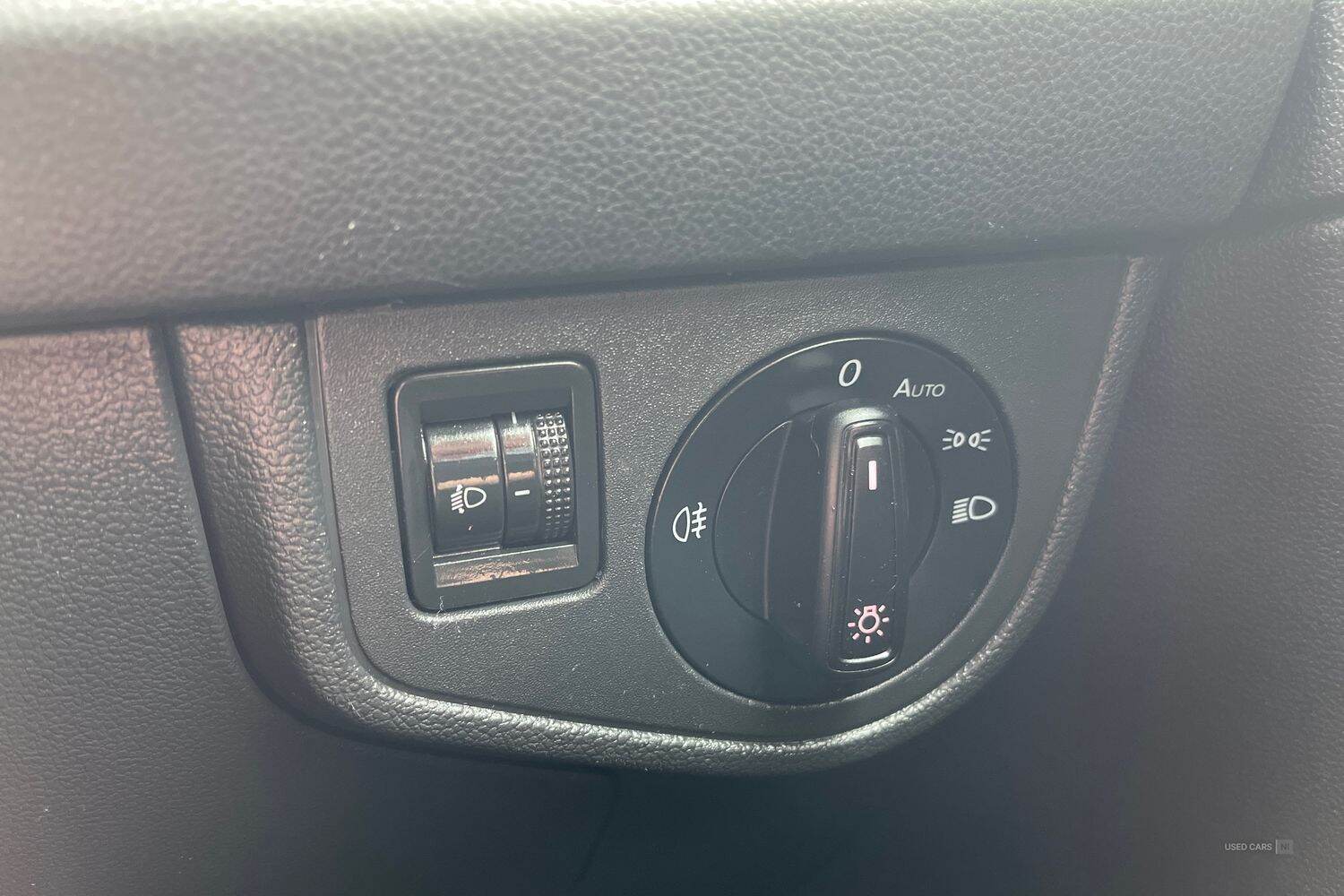 Apr 2019 Volkswagen Polo 1.0 TSI 95 SE 5dr DSG