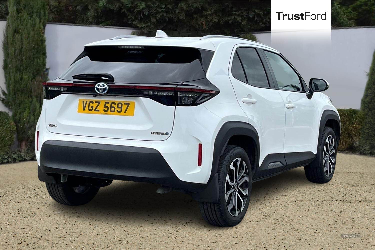 Feb 2022 Toyota Yaris Cross 1.5 Hybrid Design 5dr CVT