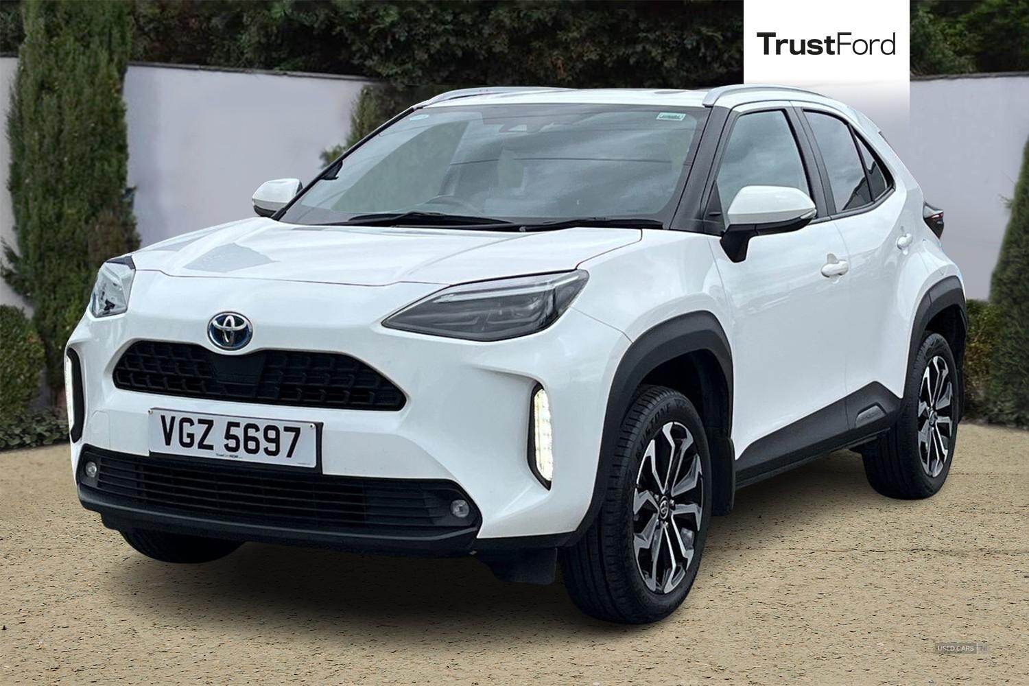 Feb 2022 Toyota Yaris Cross 1.5 Hybrid Design 5dr CVT