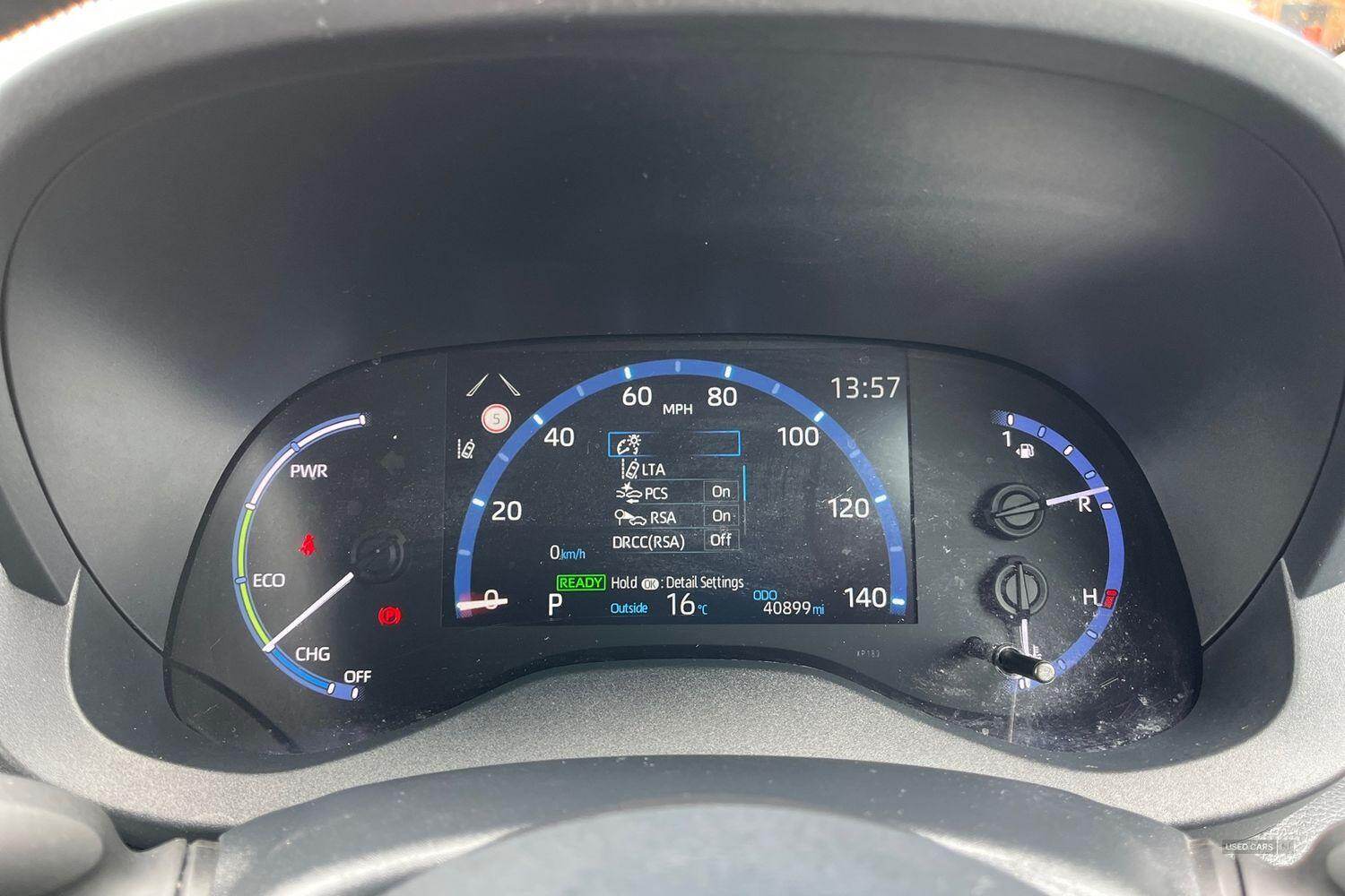 Feb 2022 Toyota Yaris Cross 1.5 Hybrid Design 5dr CVT