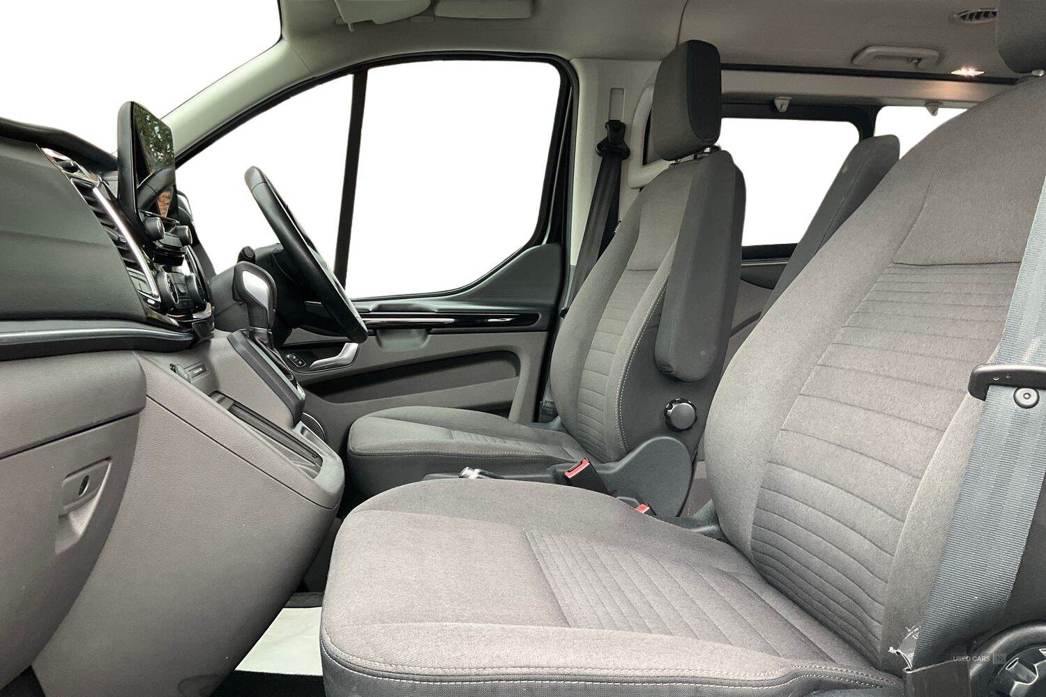 Sep 2021 Ford Tourneo Custom 2.0 EcoBlue 130ps L/R 8 Seater Titanium Auto
