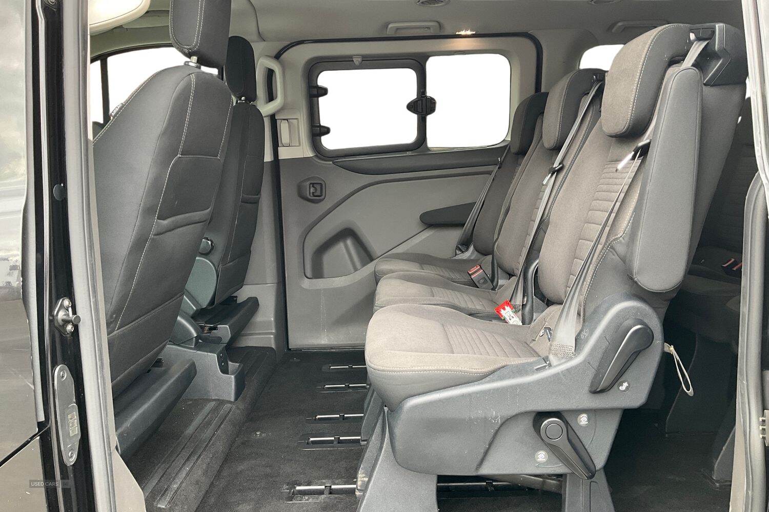 Sep 2021 Ford Tourneo Custom 2.0 EcoBlue 130ps L/R 8 Seater Titanium Auto