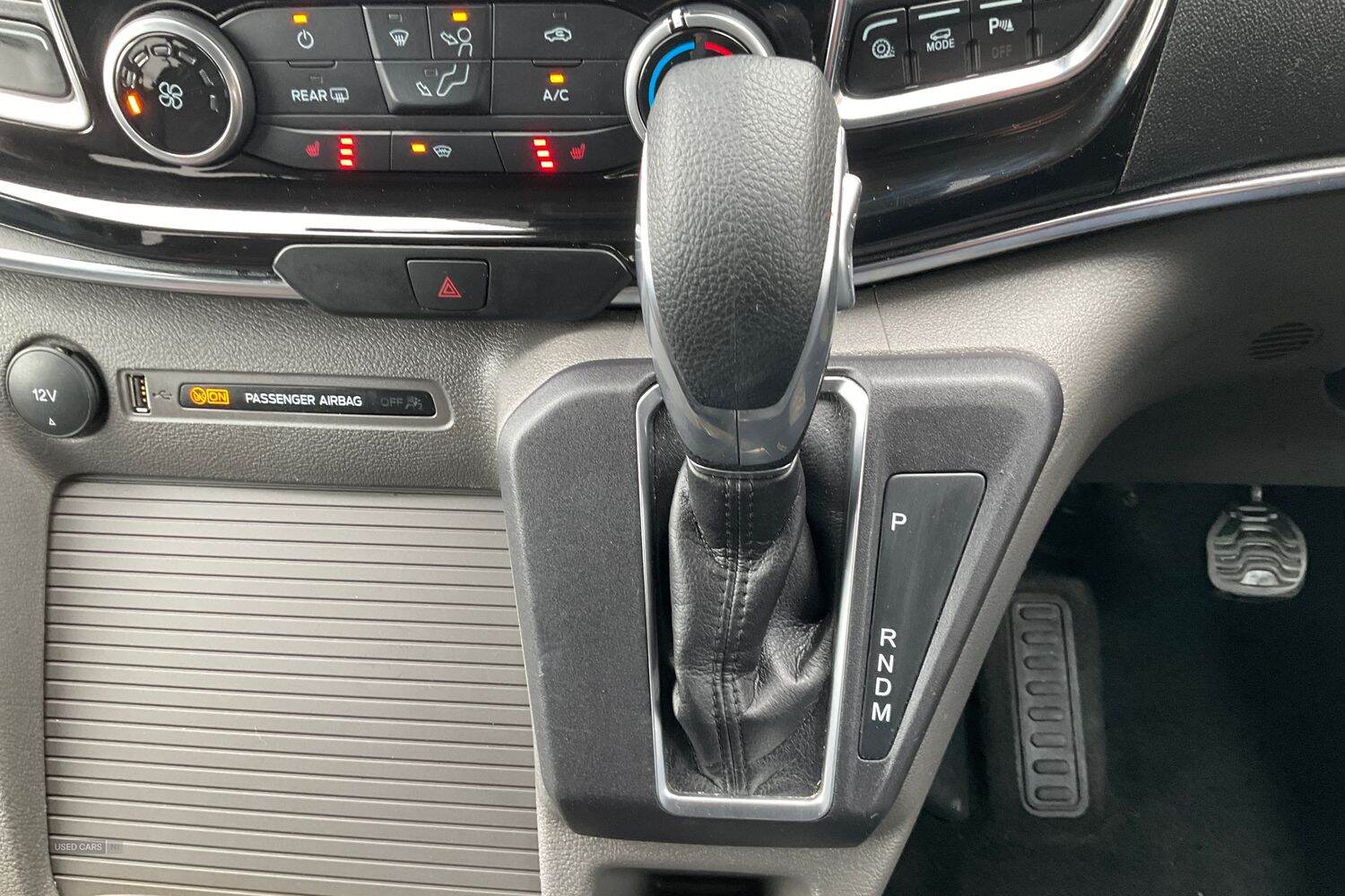 Sep 2021 Ford Tourneo Custom 2.0 EcoBlue 130ps L/R 8 Seater Titanium Auto
