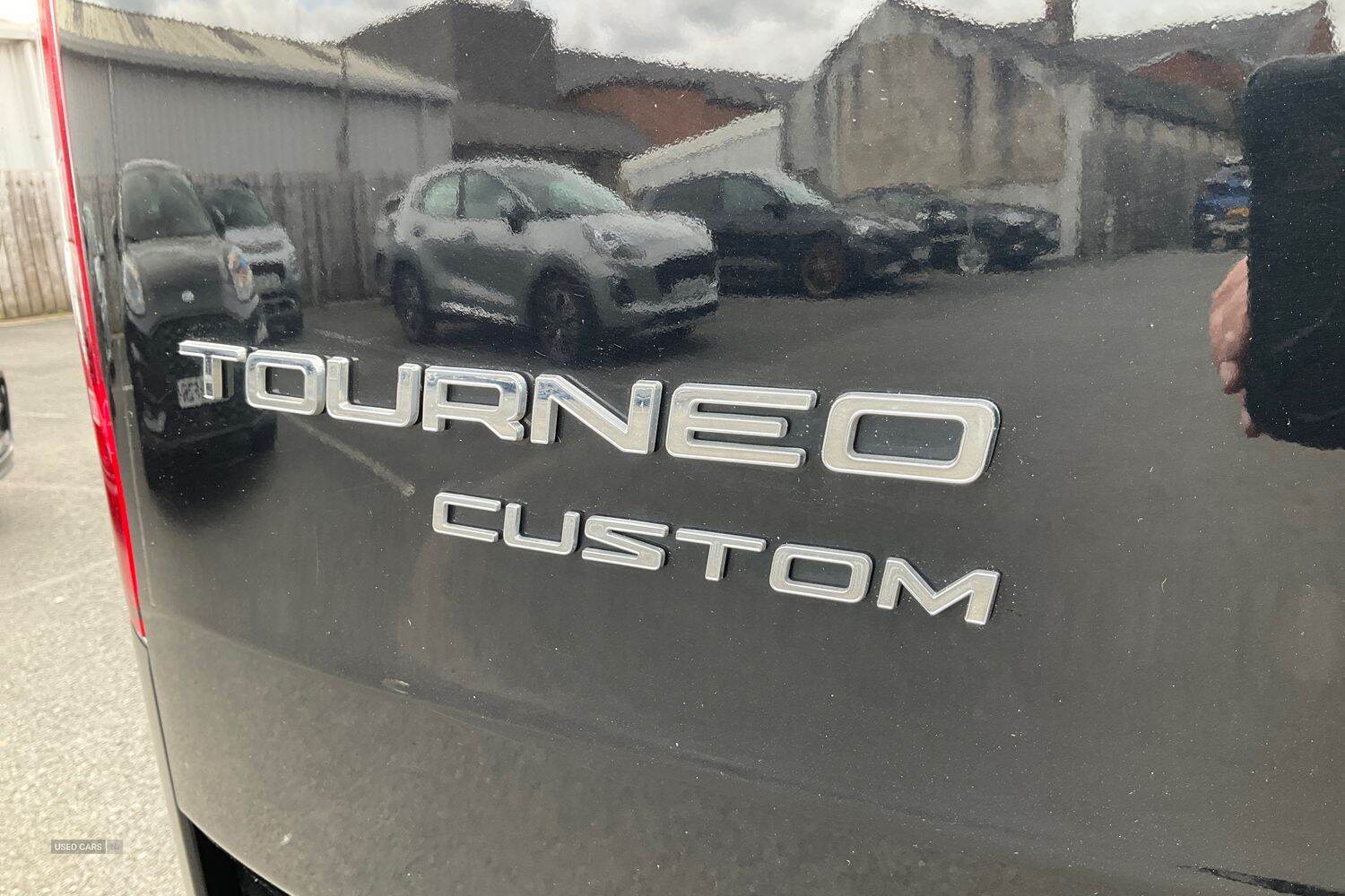 Sep 2021 Ford Tourneo Custom 2.0 EcoBlue 130ps L/R 8 Seater Titanium Auto