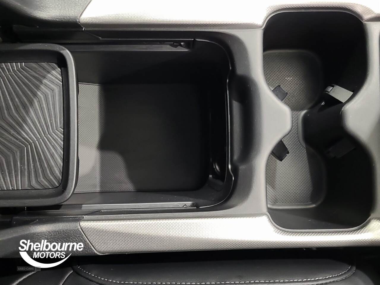 Sep 2022 Honda CR-V 2.0 i-MMD Hybrid SR 5dr eCVT