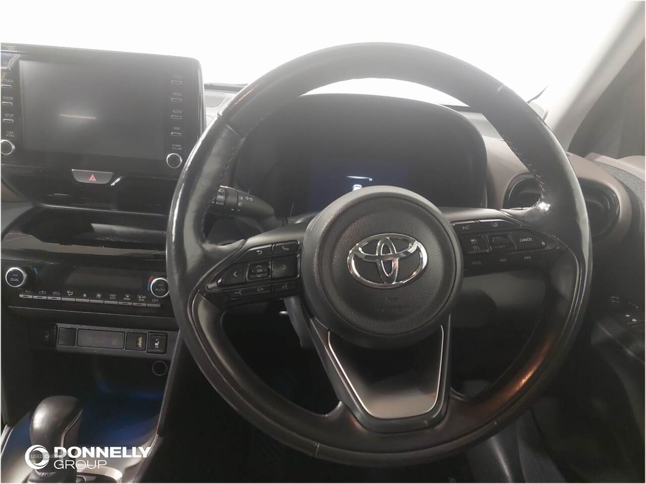 Apr 2022 Toyota Yaris Cross 1.5 Hybrid Excel 5dr CVT