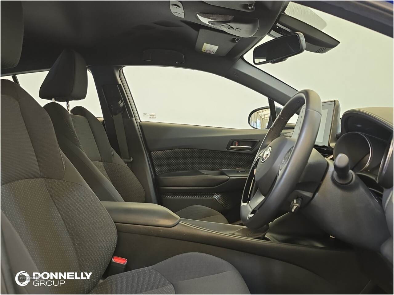Jul 2019 Toyota C-HR 1.8 Hybrid Icon 5dr CVT