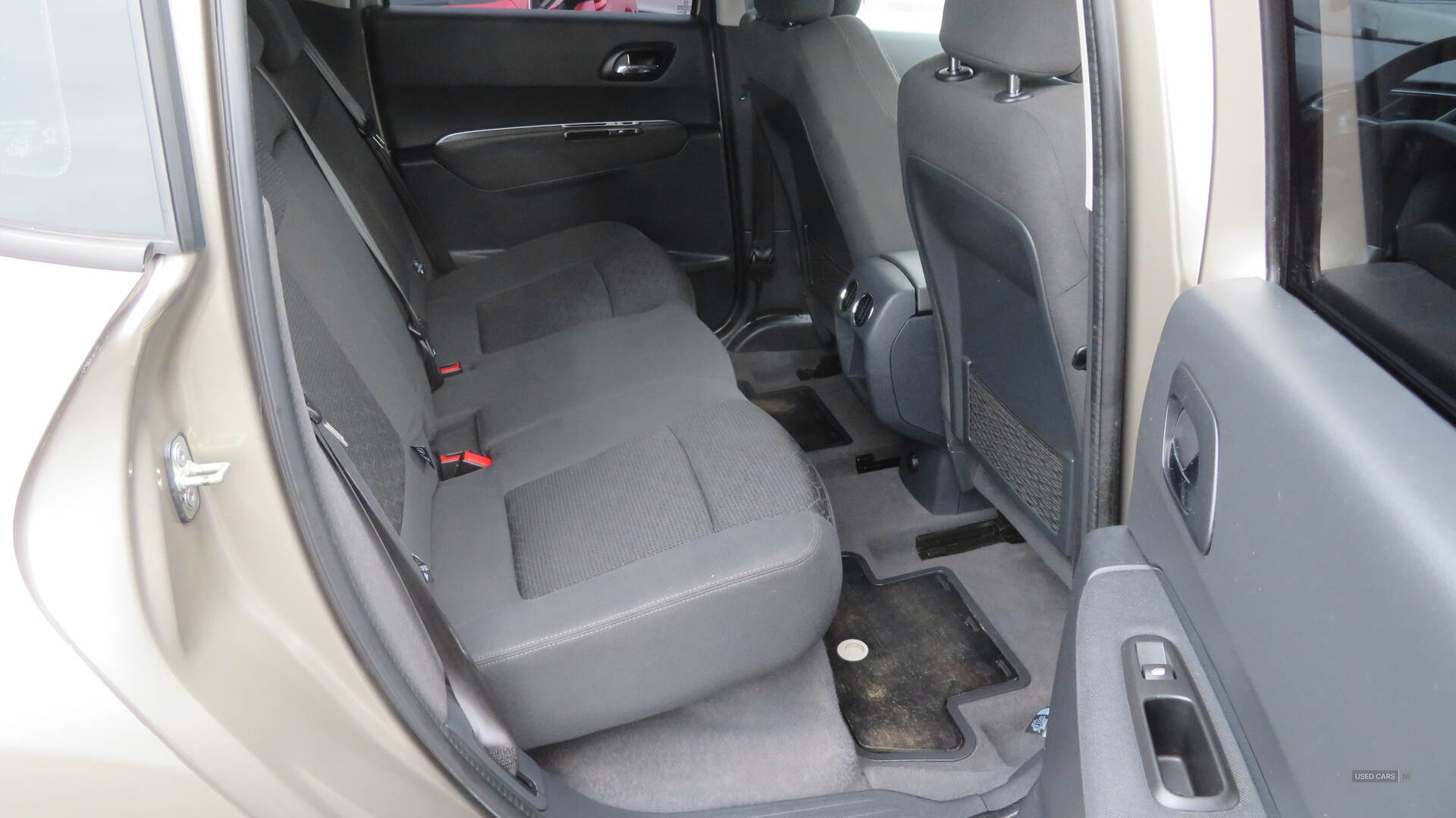 Peugeot 3008 DIESEL ESTATE in Derry / Londonderry