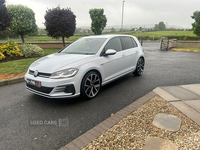 Volkswagen Golf HATCHBACK in Down