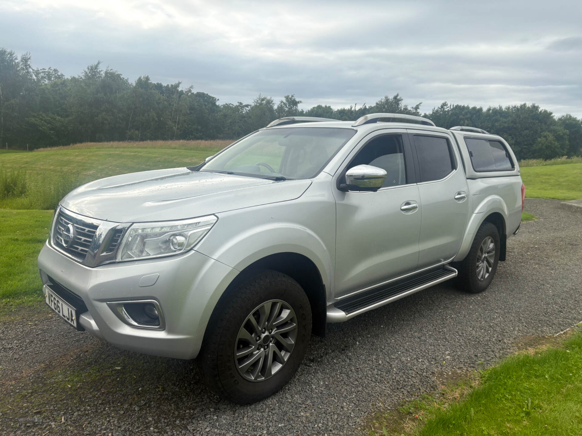 Jan 2017 Nissan Navara Double Cab Pick Up Tekna 2.3dCi 190 4WD Auto