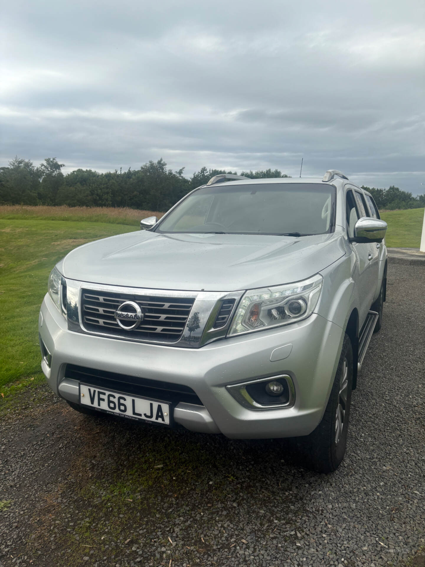 Jan 2017 Nissan Navara Double Cab Pick Up Tekna 2.3dCi 190 4WD Auto