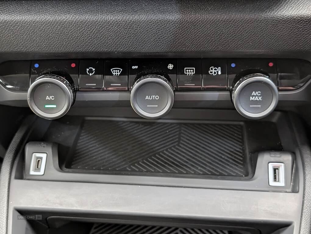 Apr 2024 Citroen C4 1.2 PureTech [130] Plus 5dr