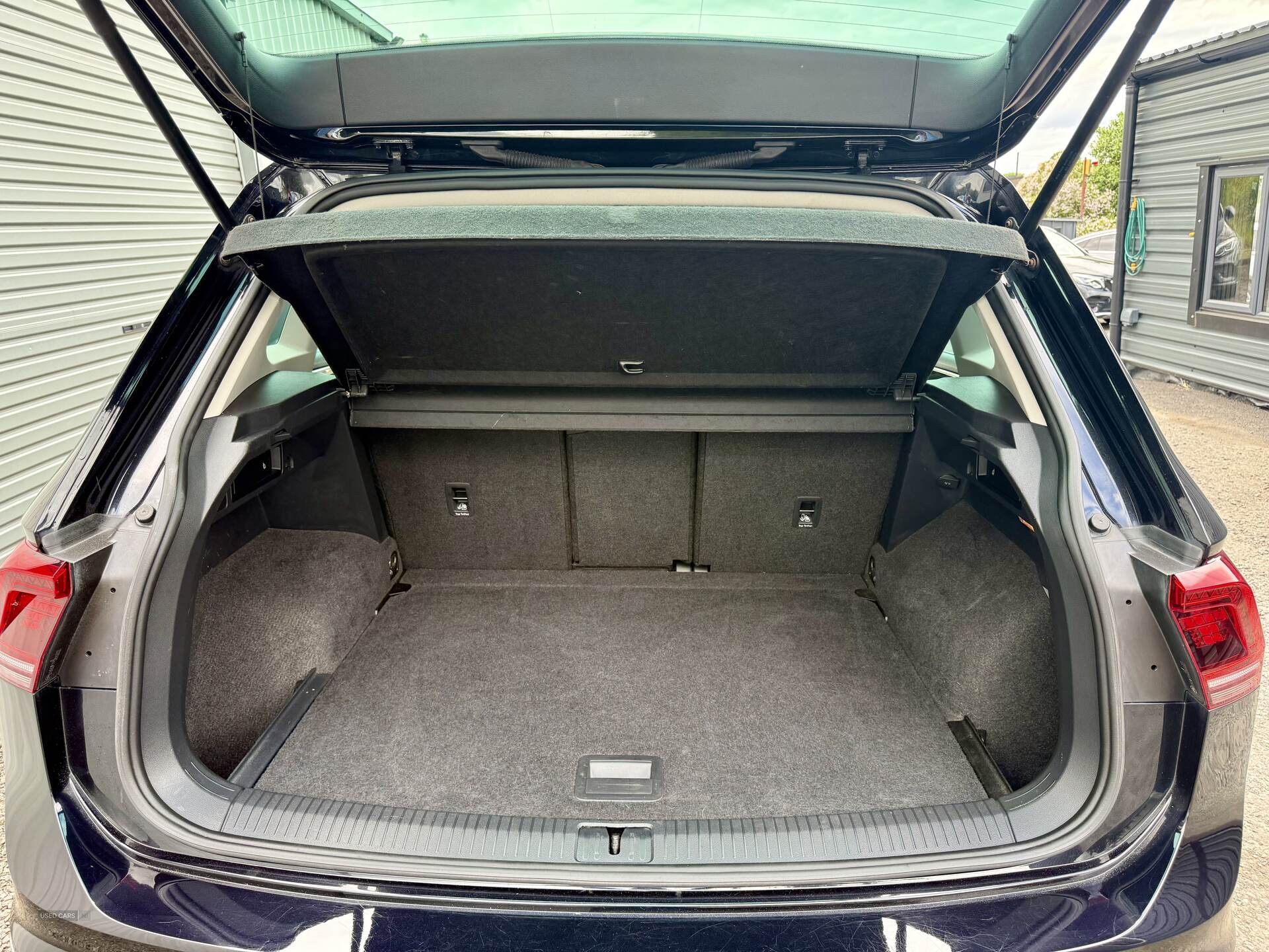 Volkswagen Tiguan DIESEL ESTATE in Down